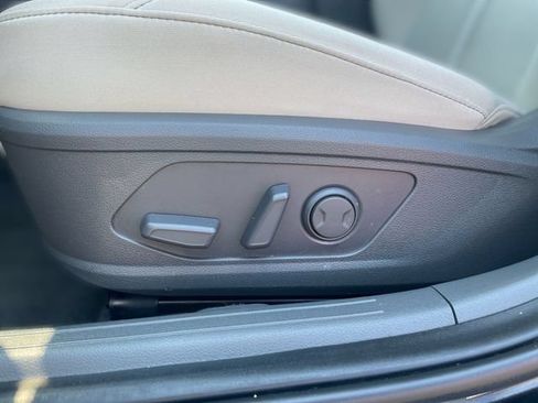 Used 2025 Hyundai Sonata SEL FWD image 16