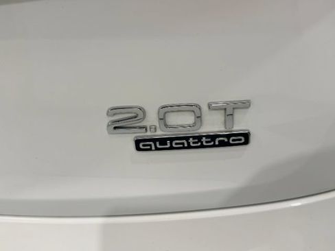 Used 2018 Audi Q5 Prestige w/ Prestige Package AWD/4WD image 8