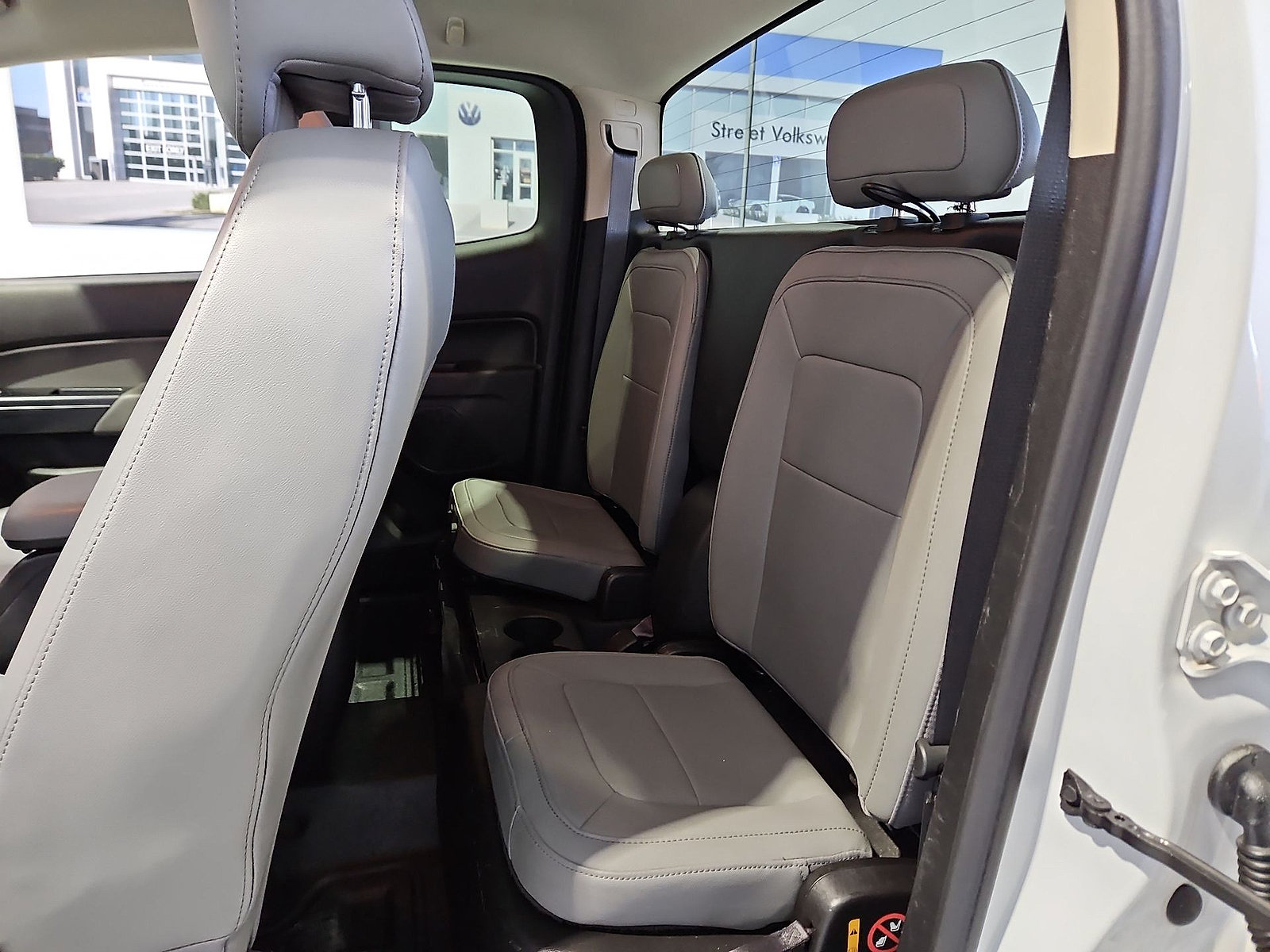 Used 2016 GMC Canyon W/T w/ Convenience Package RWD image 13