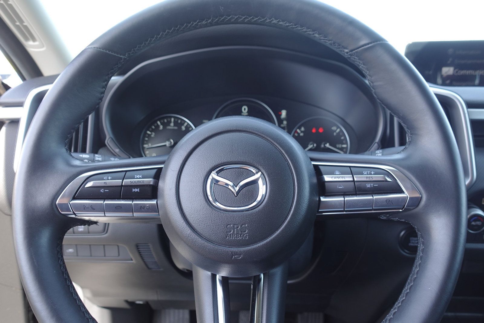Used 2024 MAZDA CX-50 AWD 2.5 S w/ Premium Package image 19