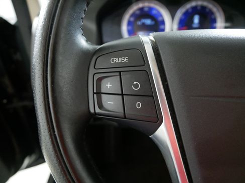 Used 2012 Volvo XC60 T6 AWD/4WD image 27