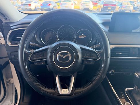 Used 2019 MAZDA CX-9 Touring image 29