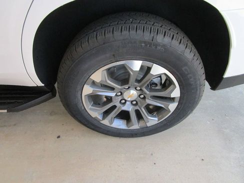 New 2026 Chevrolet Tahoe LT RWD image 9