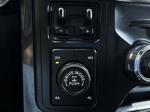 Used 2022 Ford F150 Lariat AWD/4WD image 21