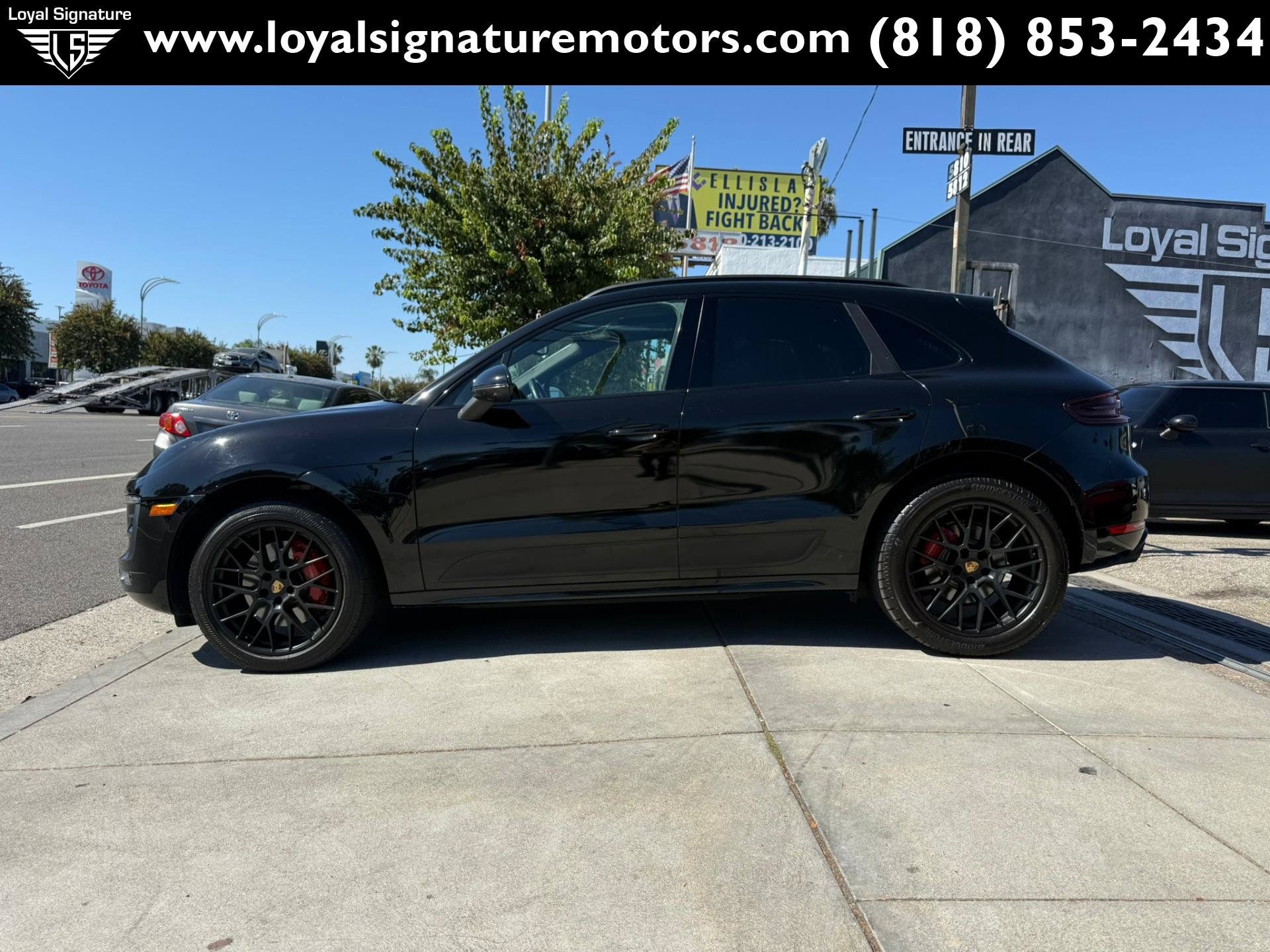 Used 2017 Porsche Macan GTS AWD/4WD image 4