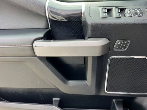 Used 2020 Ford F350 Platinum image 11