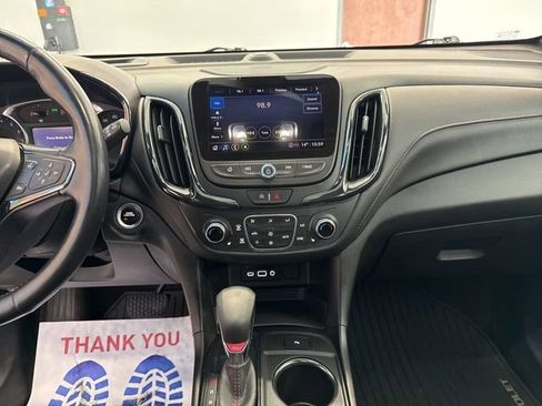 Used 2022 Chevrolet Equinox RS w/ RS Leather Package AWD/4WD image 30