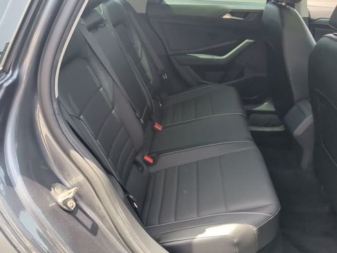 Used 2022 Volkswagen Jetta SE FWD image 21