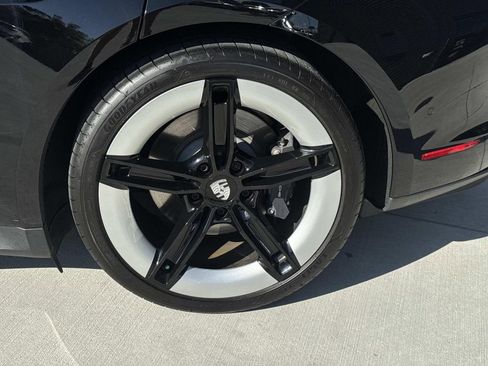 Certified 2025 Porsche Taycan image 8