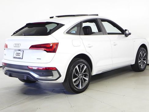 Used 2023 Audi Q5 2.0T Premium w/ Convenience Package image 7