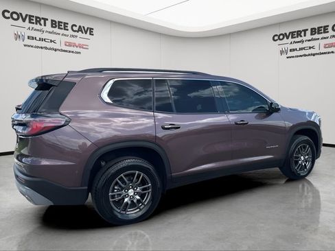 Used 2025 GMC Acadia Elevation image 10