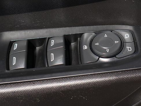 Used 2021 Chevrolet Silverado 1500 Custom RWD image 18
