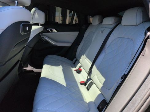Used 2026 BMW X6 M60i w/ Executive Package AWD/4WD image 20