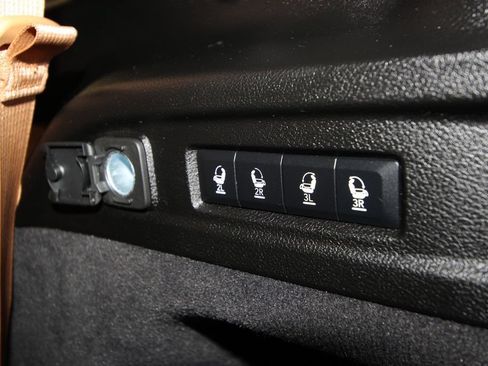 Used 2023 Jeep Grand Cherokee L Summit w/ Advanced Protech Group IV AWD/4WD image 46