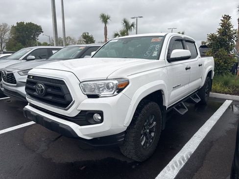 Used 2023 Toyota Tacoma SR5 w/ Technology Package image 1