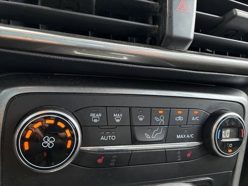 Used 2019 Ford EcoSport SE w/ SE Convenience Package FWD image 20
