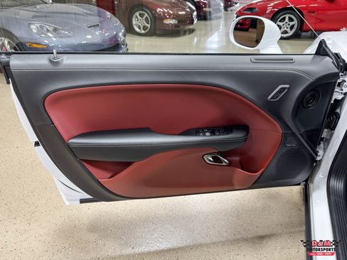 Used 2021 Dodge Challenger SRT Super Stock RWD image 29