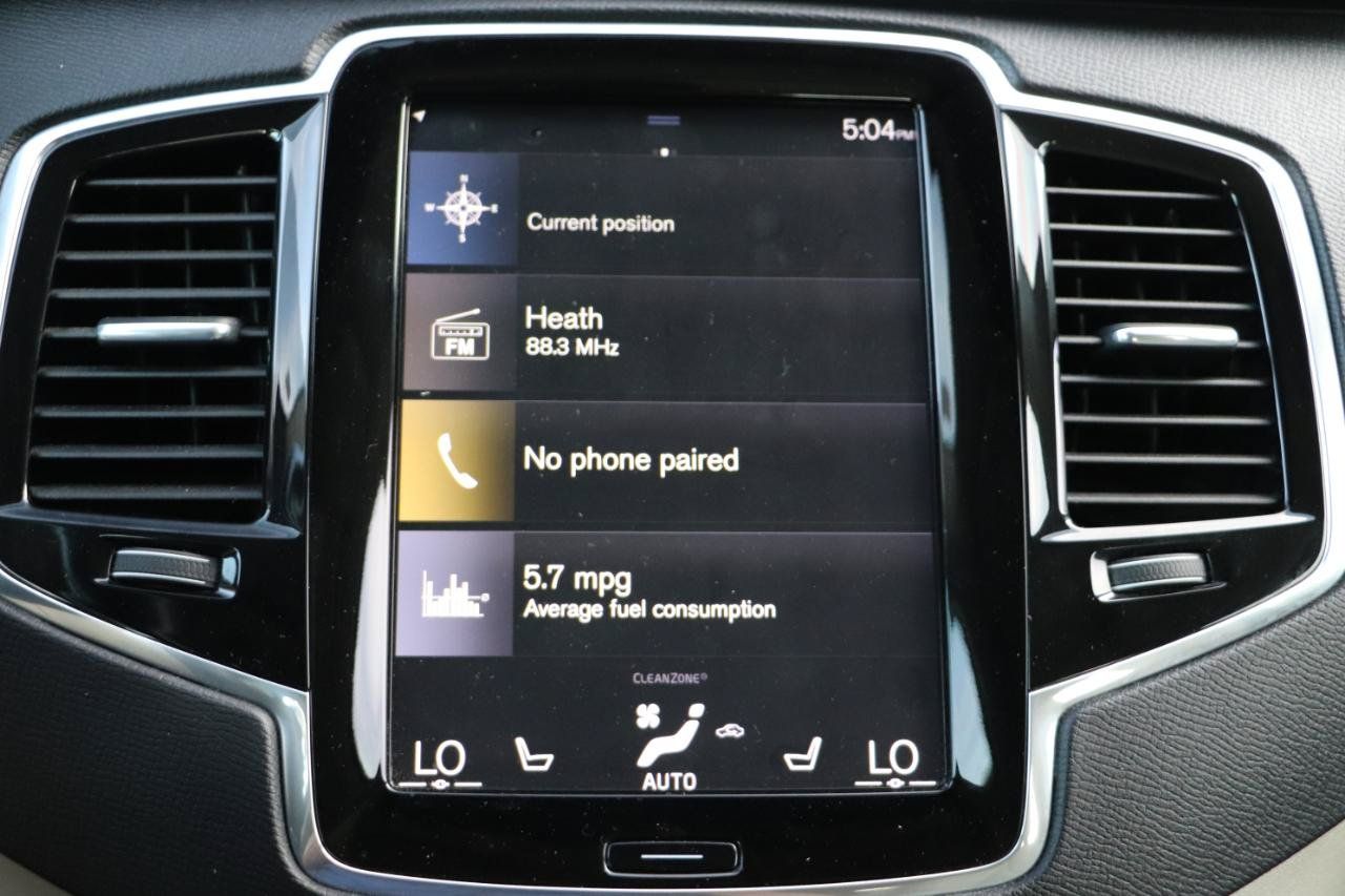 Used 2018 Volvo XC90 T6 Momentum w/ Convenience Package AWD/4WD image 19