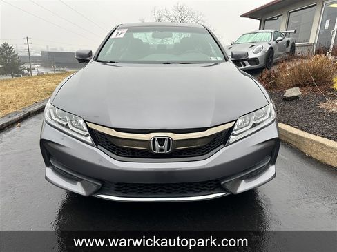 Used 2017 Honda Accord EX-L image 2