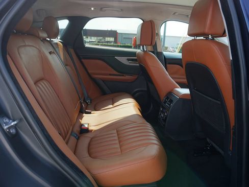Used 2019 Jaguar F-PACE Portfolio AWD/4WD image 24