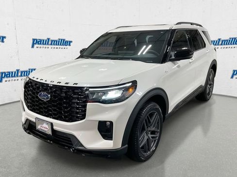 Used 2026 Ford Explorer ST-Line w/ ST-Line Street Pack AWD/4WD image 1