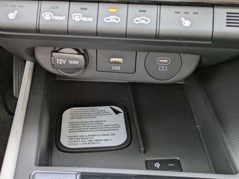 New 2026 Hyundai Elantra Limited FWD image 27