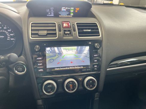 Used 2018 Subaru Forester 2.5i Touring AWD/4WD image 31