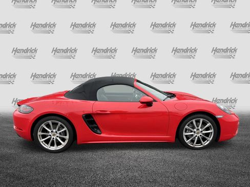 Used 2019 Porsche 718 Boxster image 11