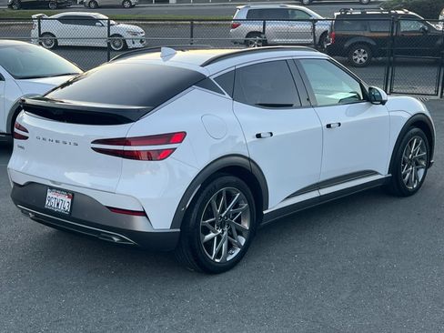 Used 2023 Genesis GV60 Advanced image 5
