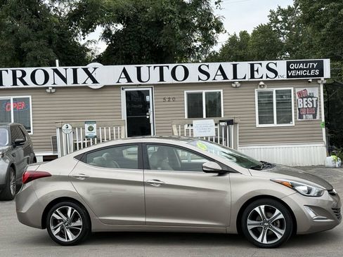Used 2014 Hyundai Elantra Limited FWD image 26