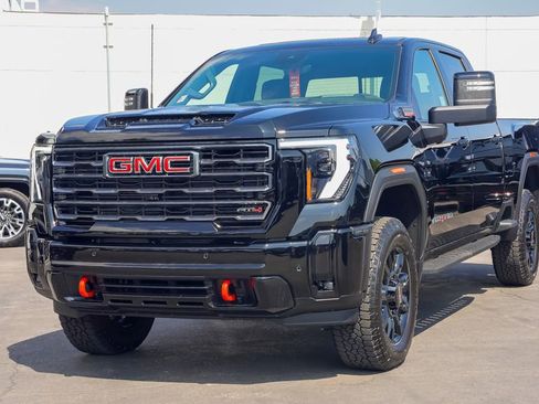 New 2026 GMC Sierra 2500 AT4 w/ AT4 Premium Plus Package AWD/4WD image 2