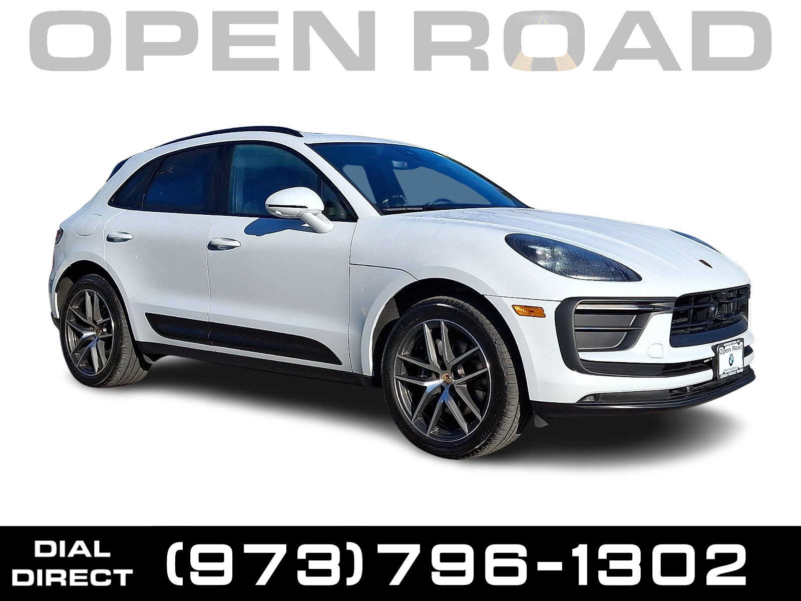 Used 2024 Porsche Macan AWD/4WD image 1