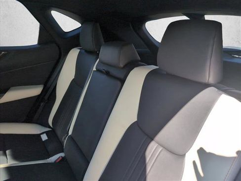 Used 2023 Lexus NX 350 AWD image 19