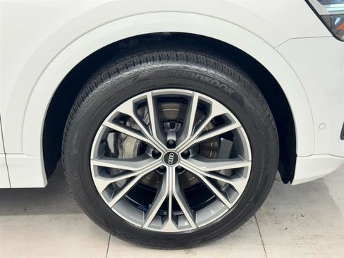 Used 2021 Audi Q8 Premium AWD/4WD image 42