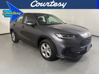 Used 2025 Honda HR-V LX video 1