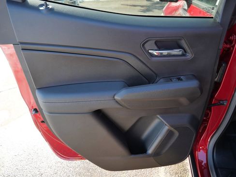 New 2026 GMC Canyon Elevation w/ Convenience Package image 28