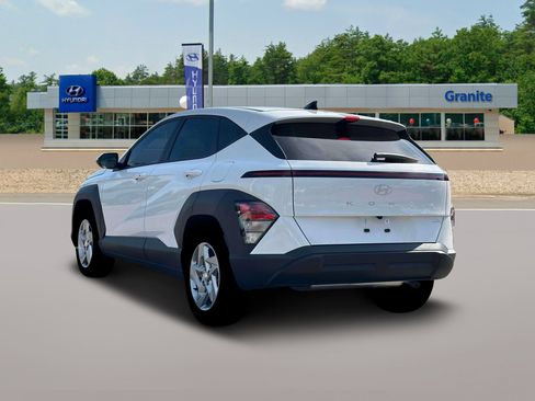 New 2026 Hyundai Kona SE AWD/4WD image 5