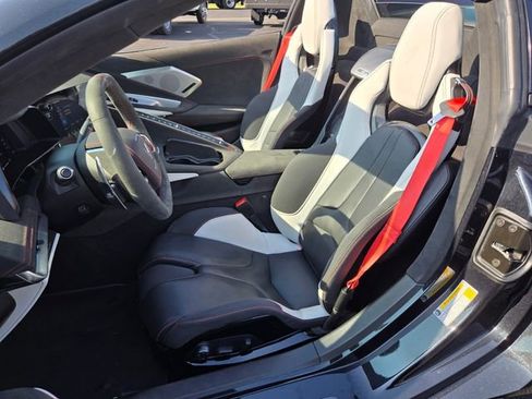 Used 2023 Chevrolet Corvette Stingray Premium Conv image 10