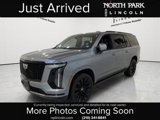Used 2025 Cadillac Escalade ESV Sport Platinum w/ LPO, ONYX Package AWD/4WD video 1