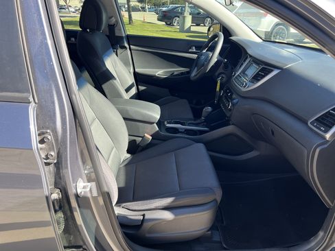 Used 2017 Hyundai Tucson SE image 28