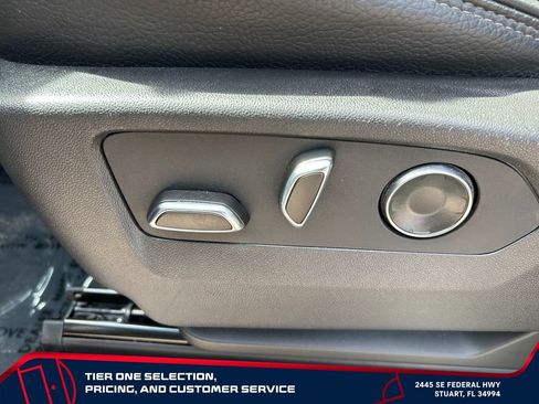 Used 2024 GMC Sierra 1500 Denali AWD/4WD image 16