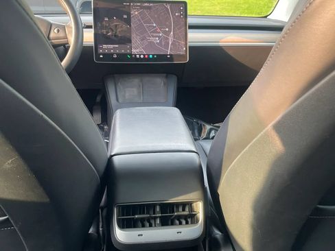 Used 2021 Tesla Model 3 Standard Range Plus RWD image 38