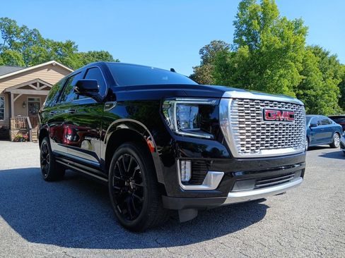 Used 2023 GMC Yukon Denali w/ Max Trailering Package AWD/4WD image 8