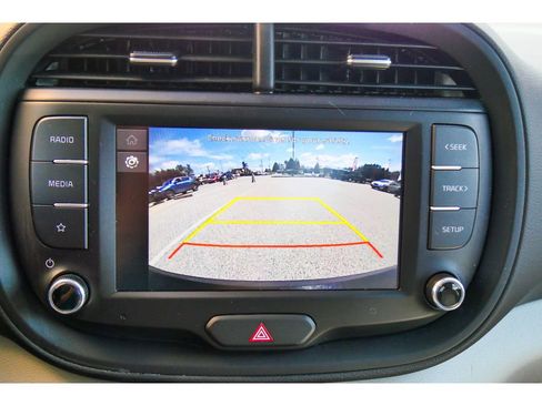 Used 2025 Kia Soul LX w/ LX Technology Package image 23