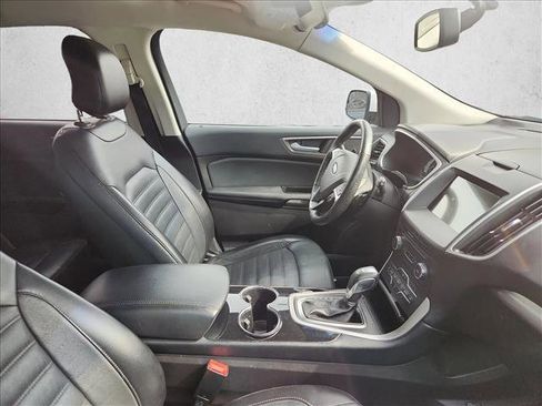 Used 2017 Ford Edge SEL w/ Equipment Group 201A AWD/4WD image 6