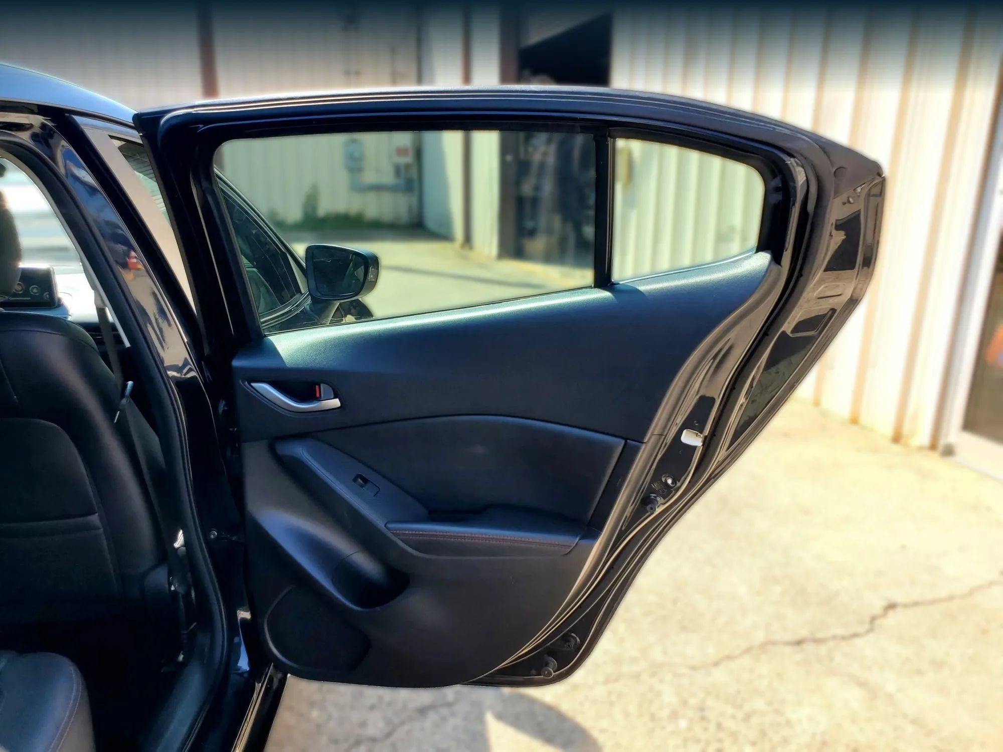 Used 2016 MAZDA MAZDA3 i Grand Touring FWD image 26