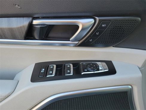 Certified 2023 Kia Telluride SX image 12