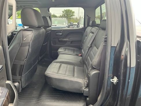 Used 2015 GMC Sierra 2500 Denali w/ Duramax Plus Package AWD/4WD image 10