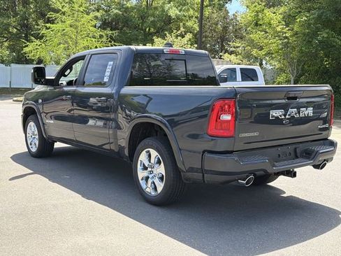 New 2026 RAM 1500 4x4 Crew Cab image 11