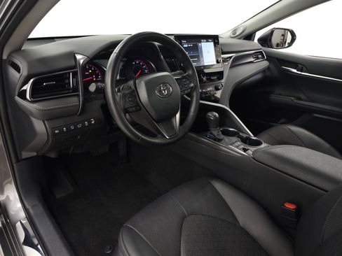 Used 2023 Toyota Camry XSE w/ Navigation Package image 14